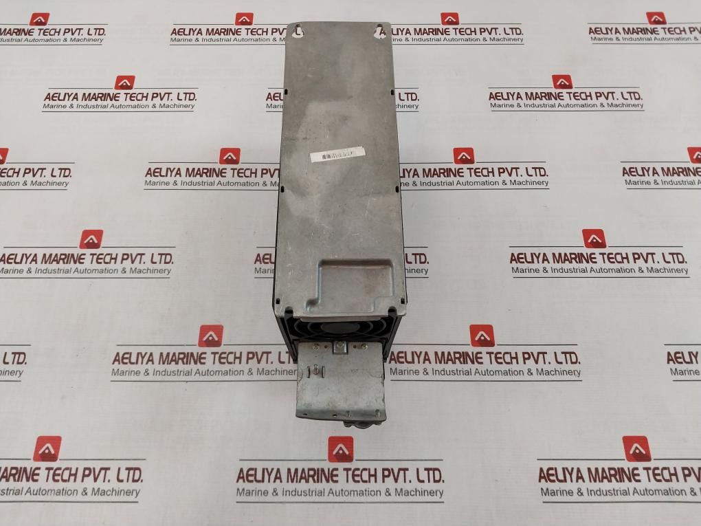 Danfoss 195N1049 Vlt 2800 Drive Controller Model 45°C / 113°F (Not Working)