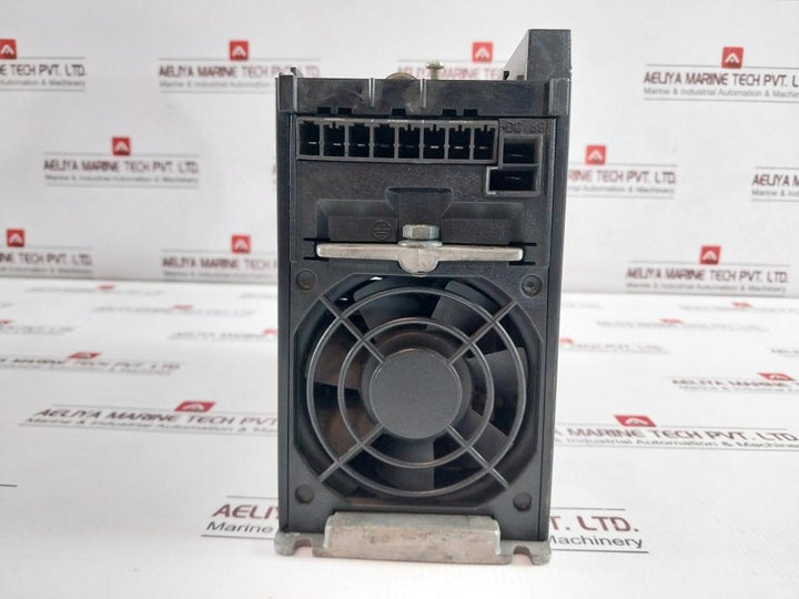 Danfoss 195N1075 Variable Speed Inverter Drive Vlt 2800 3X380-480V 50/60Hz 8.1A