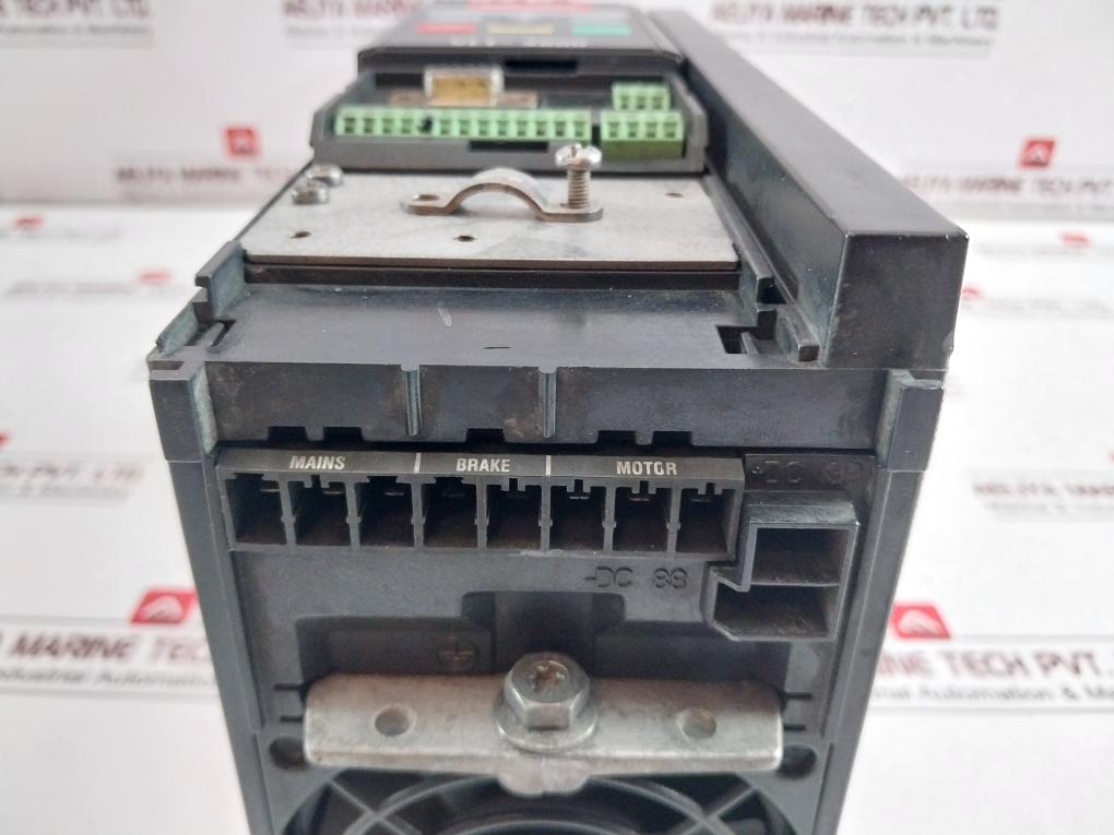 Danfoss 195N1075 Variable Speed Inverter Drive Vlt 2800 3X380-480V 50/60Hz 8.1A