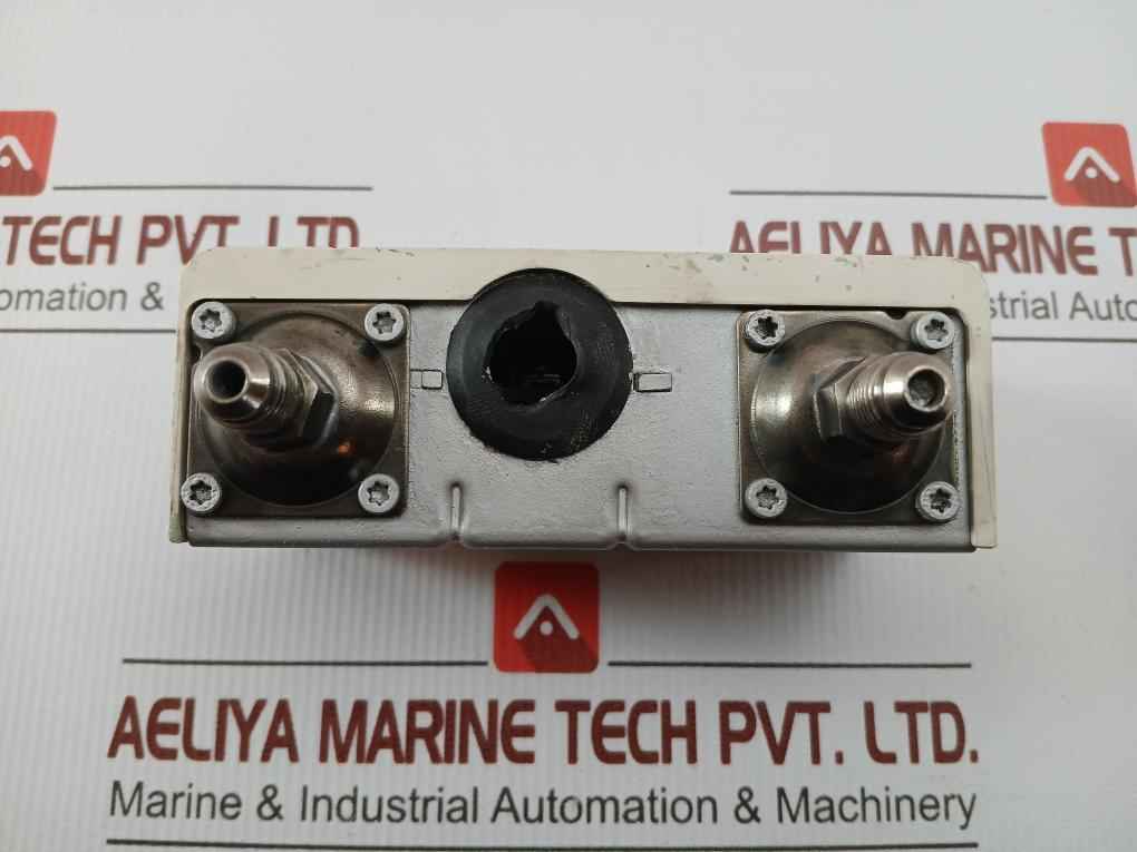 Danfoss 32Bar 400V Pressure Switch Kp 15