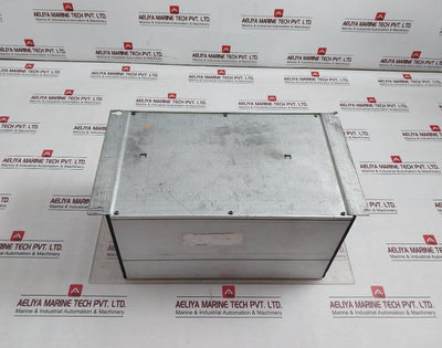 Danfoss 5004 175Z0107 Variable Speed Drive 3X200-240V 50/60Hz 9.5A Tp100