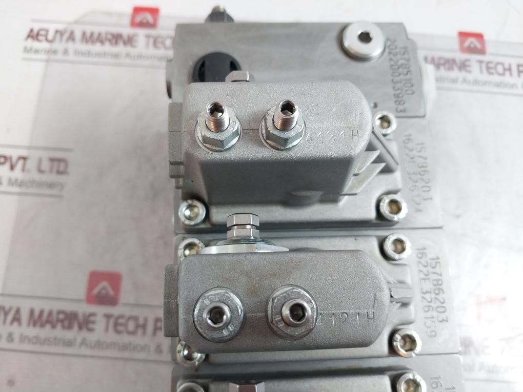 Danfoss 83049201 Complete Manual Sensing Proportional Valve 210Bar 4121H