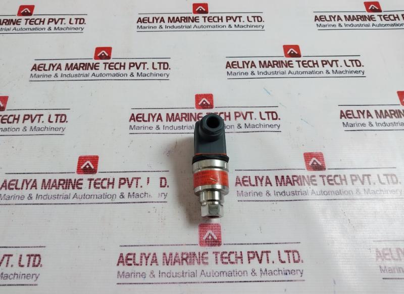 Danfoss Aks 3000 060g3899 Pressure Transmitter 10 To 30 Vdc, 4 To 20 Ma