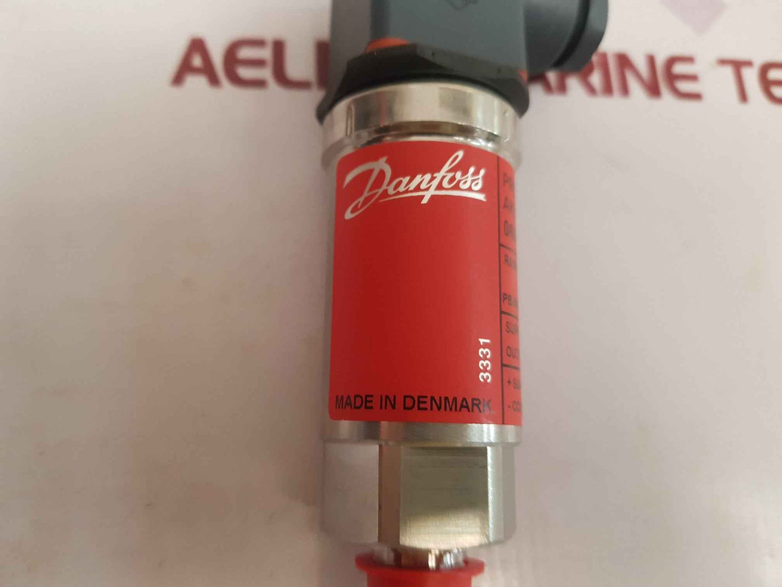 Danfoss Aks 33 Pressure Transmitter 060G210, 10...30 V.D.C