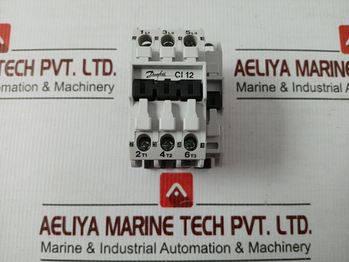 Danfoss 24V/50-60Hz 3-pole Contactor Ci 12