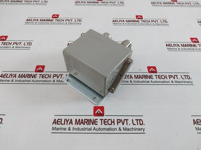 Danfoss Emp 2 Pressure Transmitter 084G2109 0-10 Bar 4-20 Ma 9-32Vdc 60907-02H