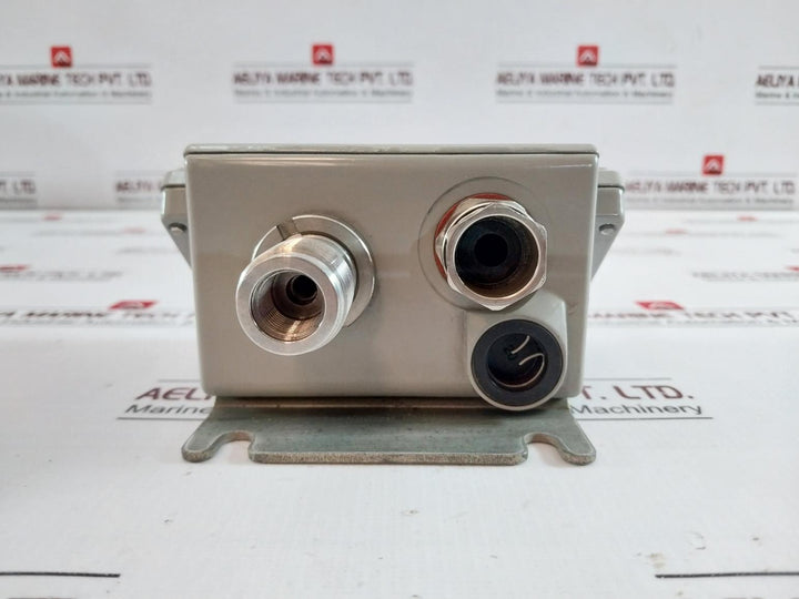 Danfoss Emp 2 Pressure Transmitter 4-20Ma 24Vdc Ip67 0-6Bar 084G2107 3334