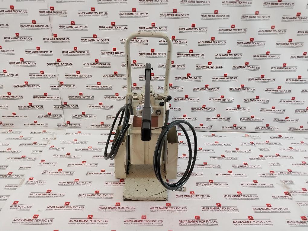 Danfoss H.P 5L-2M Hand Pump 160U5231 En 837-1 2 Meter 200598