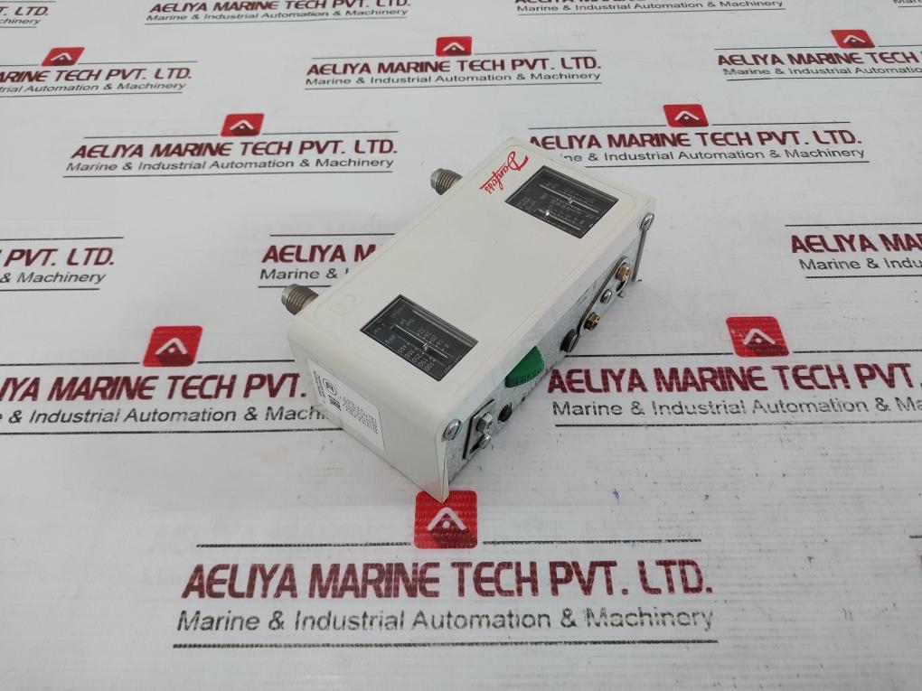 Danfoss KP 15 Dual Pressure Control Switch 10 TO 55 PSI A0858-02 8-32 Bar