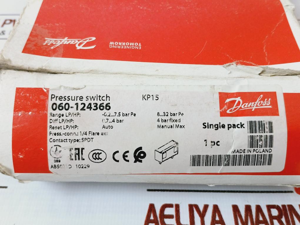 Danfoss Kp15 Pressure Switch A003-03 17 Bar/245 Psig 060-124366 4 Bar