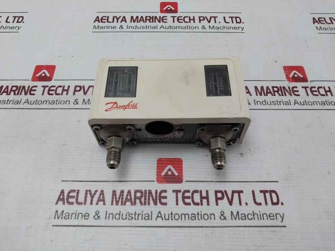 Danfoss Kp15 Pressure Switch Pb 17 Bar/Mwp 245 Psig A0003-01