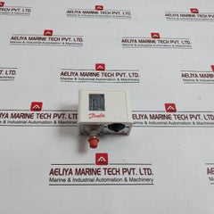 Danfoss Kp1 Pressure Switch 0.7 To 4 Bar 10 To 55 Psi Ac 1/3 16A