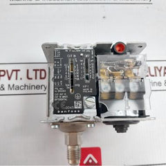 Danfoss Kp1 Pressure Switch 0.7 To 4 Bar 10 To 55 Psi Ac 1/3 16A
