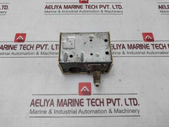 Danfoss Kp1 Pressure Switch Pb 17 Bar/Mwp 245 Psig Ac 15 10A