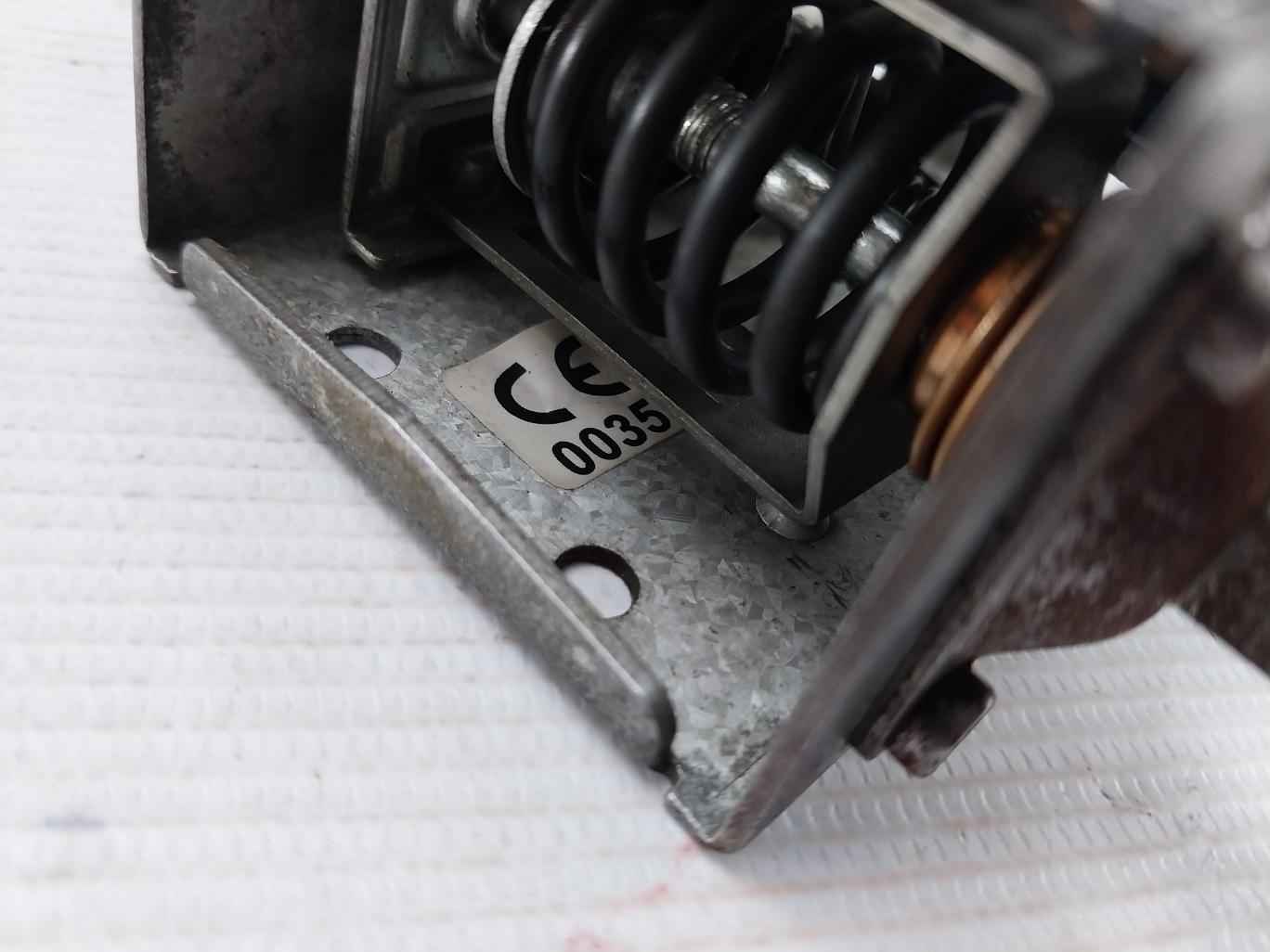 Danfoss Kp1 Pressure Switch Pb 17 Bar/Mwp 245 Psig Ac 15 10A