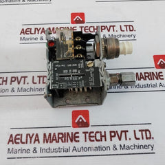 Danfoss Kp5 060-1173 Pressure Switch 8-28 Bar 100-400 Psig Pe