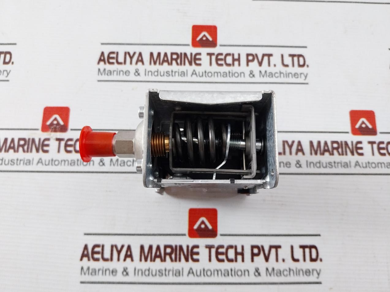 Danfoss Kp5 Pressure Switch 8-32 Bar Pe 100-465 Psig Reset Diff-3 Bar 43 Psi