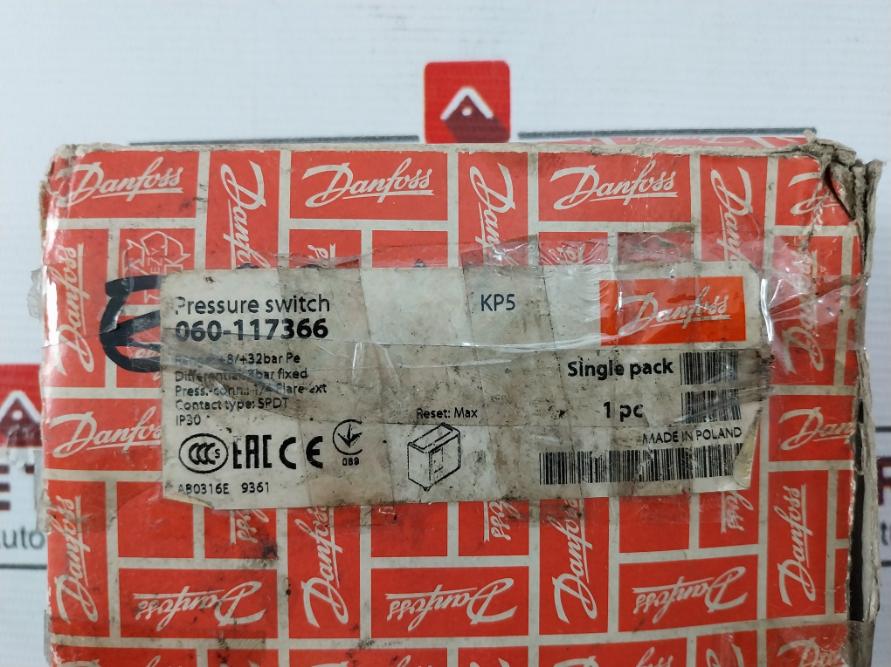 Danfoss Kp5 Pressure Switch 8-32 Bar Pe 100-465 Psig Reset Diff-3 Bar 43 Psi