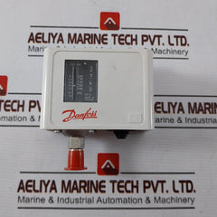 Danfoss Kp5 Pressure Switch 8-32 Bar Pe 100-465 Psig Reset Diff-3 Bar 43 Psi