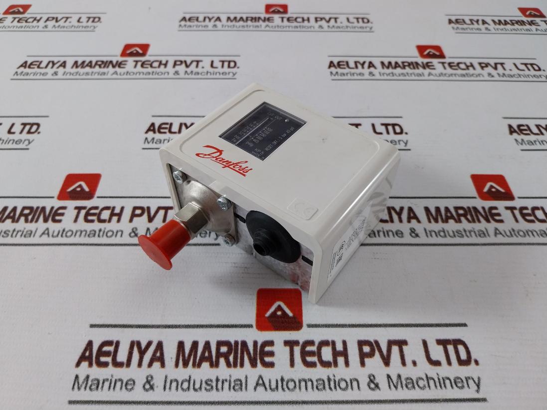 Danfoss Kp5 Pressure Switch 8-32 Bar Pe 100-465 Psig Reset Diff-3 Bar 43 Psi