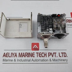Danfoss Pb 46.5 Bar Pressure Switch Kp6W