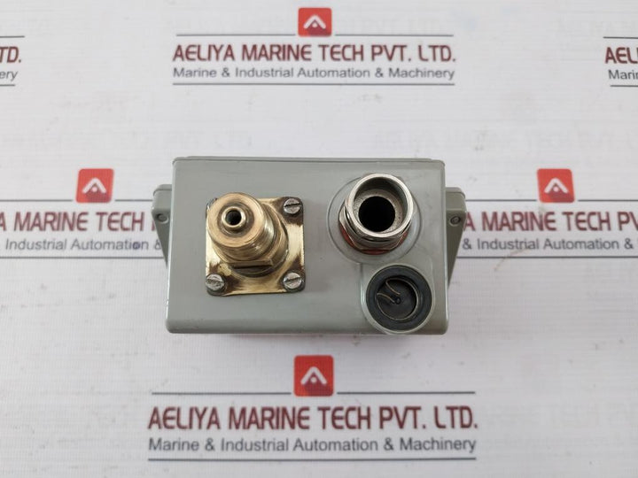 Danfoss Kps 35 Pressure Switch 0-0.8 Mpa 060-3100 12 Bar/175 Psig 240 Va