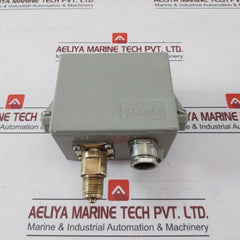 Danfoss Kps 35 Pressure Switch 0-0.8 Mpa 060-3100 12 Bar/175 Psig 240 Va