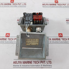 Danfoss Kps 35 Pressure Switch 0-8 Bar 0-120 Psi 060-3100-358