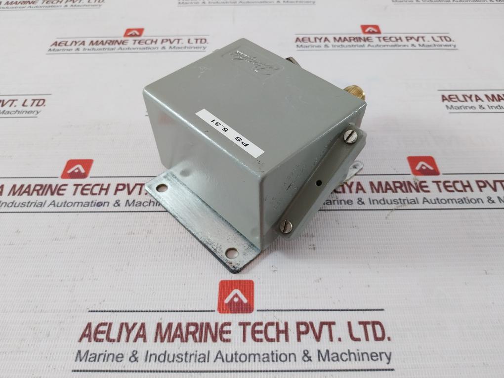 Danfoss Kps 35 Pressure Switch 0-8 Bar 0-120 Psi 060-3100-358