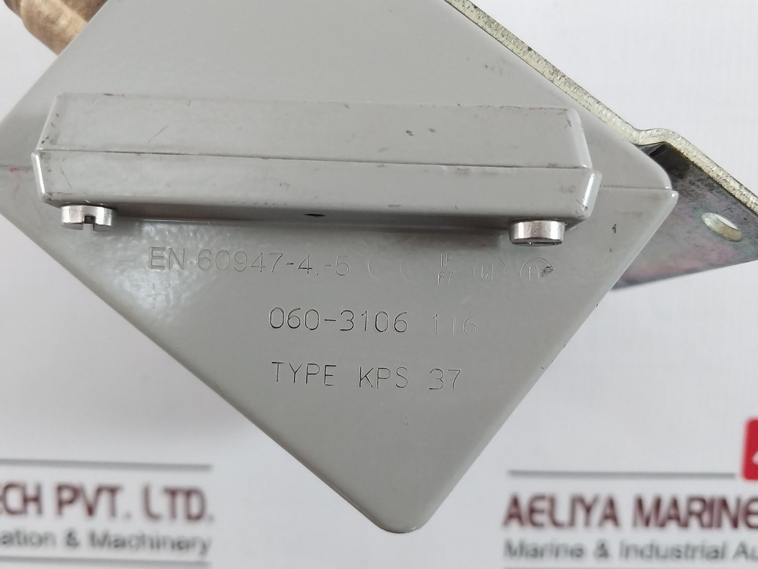 Danfoss Kps 37 Pressure Switch 0.6-1.8 Mpa 90-260 Psig 0.85-2.5 Bar 10-35 Psi