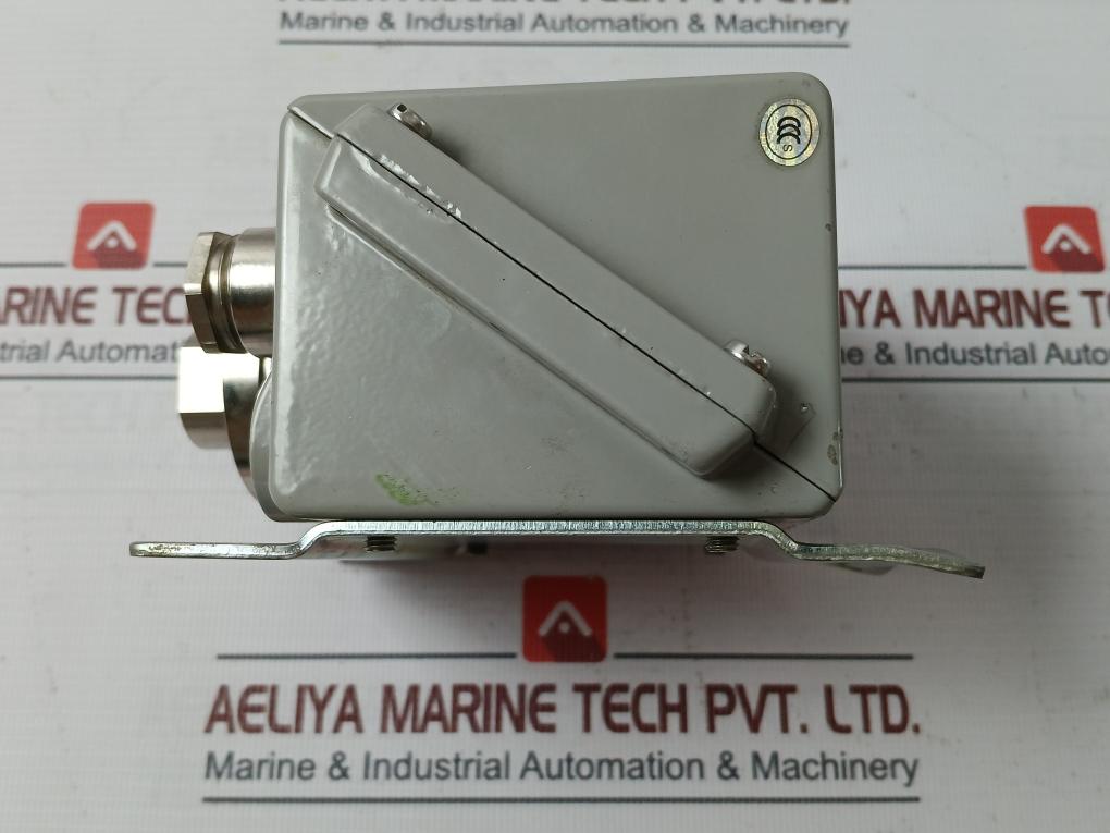 Danfoss Kps 43 Pressure Switch 0.1-1.0 Mpa 15-150 Psig 1.02 Kp/Cm2 480Vac 12W