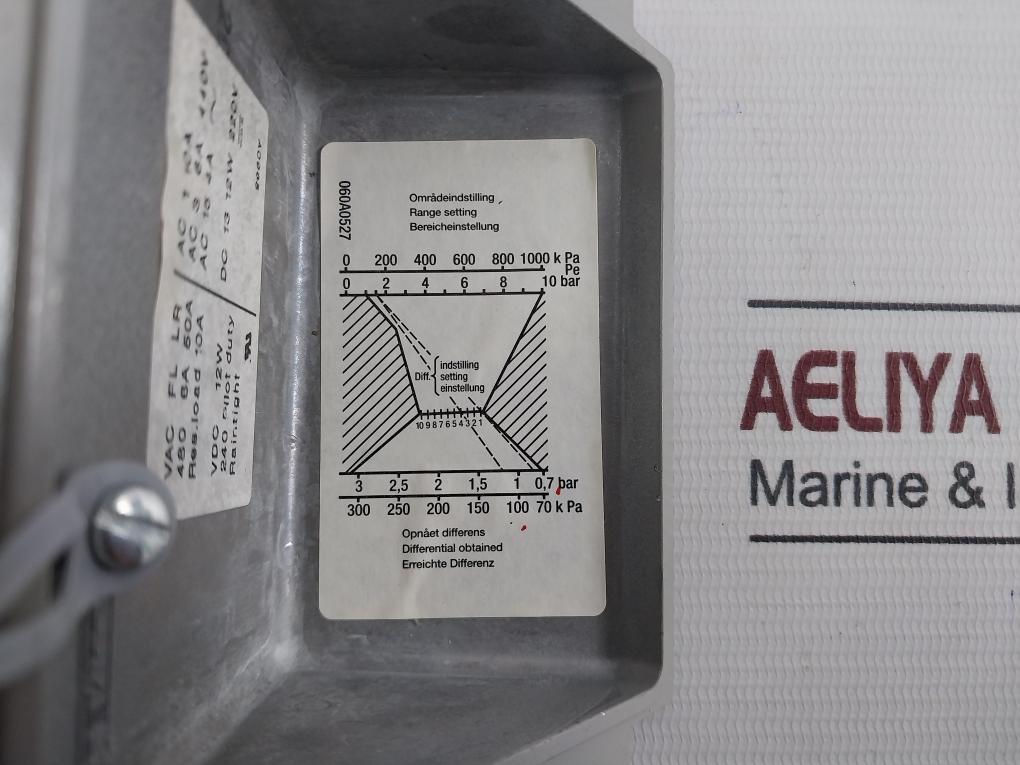 Danfoss Kps 43 Pressure Switch 0.1–1.0 Mpa Ip67 480Vac