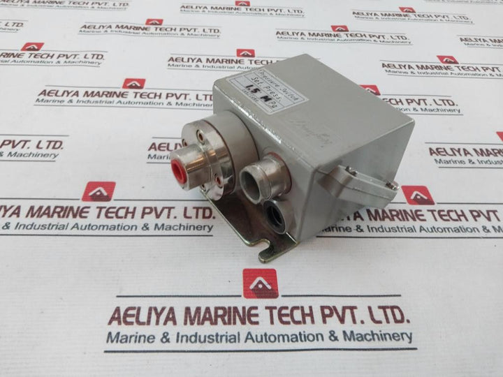 Danfoss KPS 45 060-3121 Pressure Switch