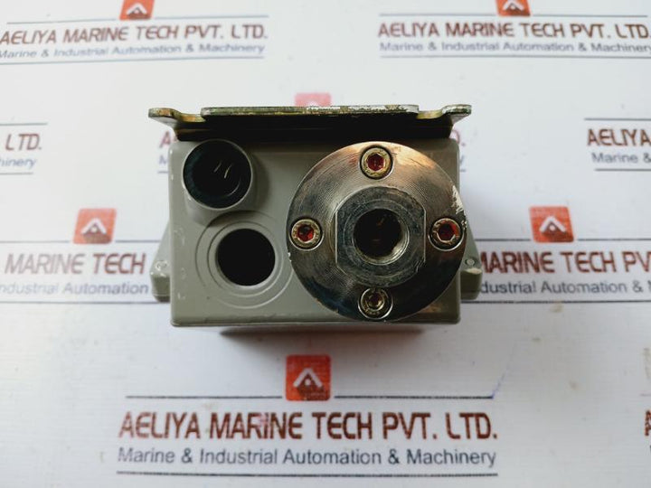 Danfoss KPS 45 Pressure Switch Type 060-3121-225