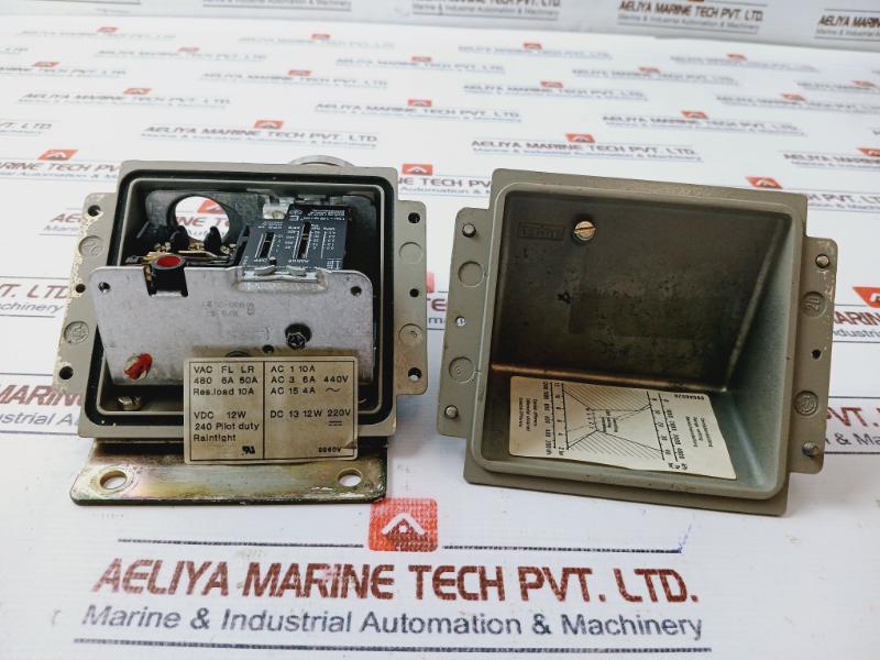 Danfoss KPS 45 Pressure Switch Type 060-3121-225