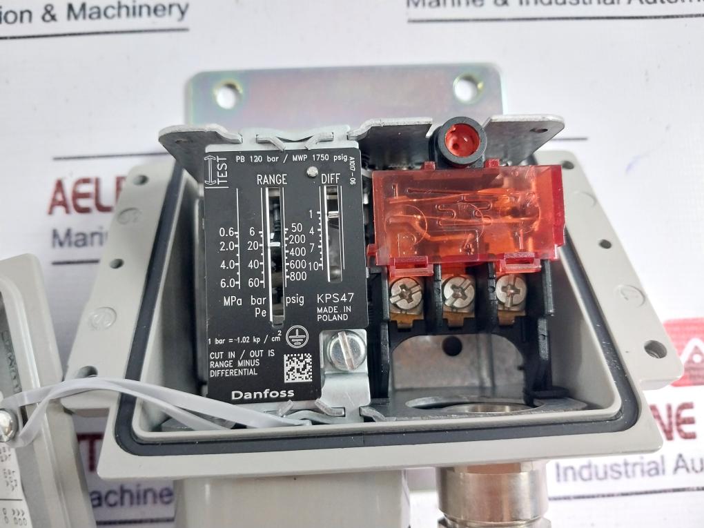 Danfoss Kps 47 Pressure Switch, 0.6-6.0 Mpa, 6-60 Bar Pe, 50-800 Psig