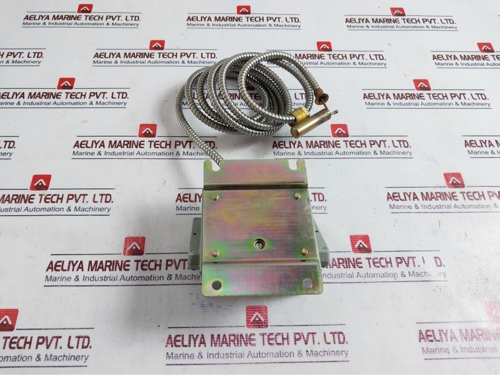 Danfoss Kps 77 Thermostat, Kps77, Spdt, Ip67, 130˚C, Range 20-60°C