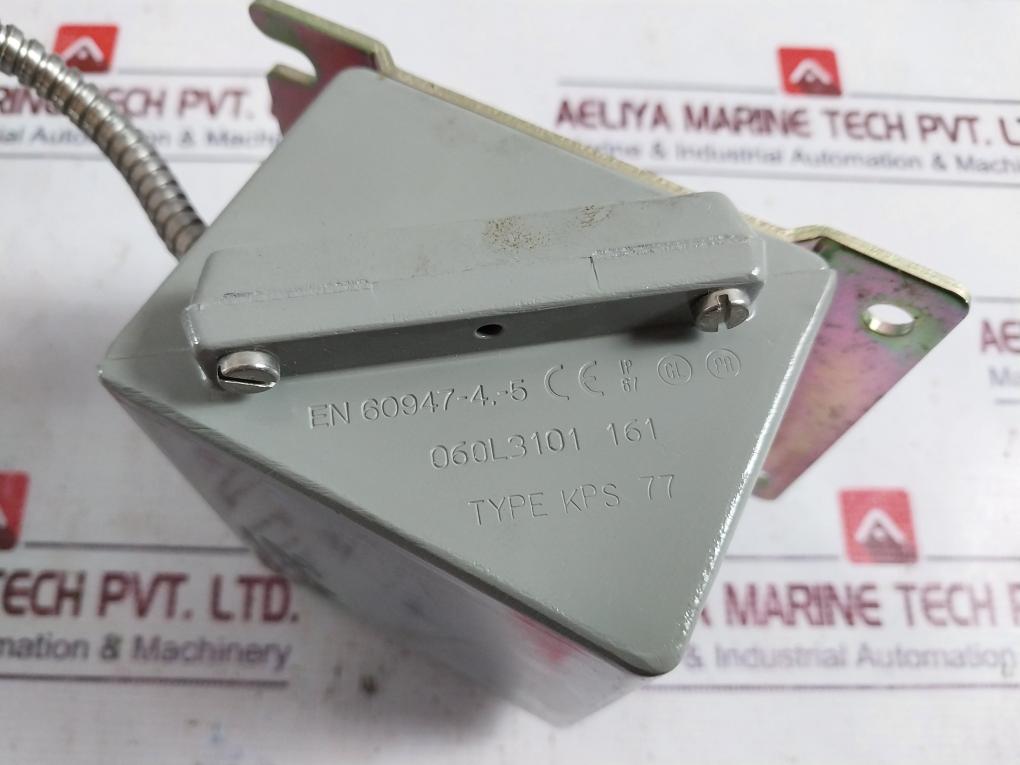 Danfoss Kps 77 Thermostat, Kps77, Spdt, Ip67, 130˚C, Range 20-60°C