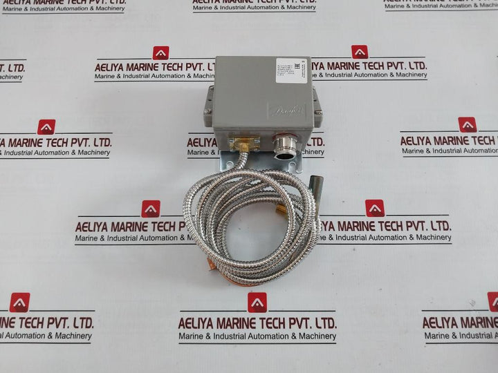 Danfoss Kps80 Thermostat Temperature Switch 70-120C Ac1 10A Ip67 5-30V A0965