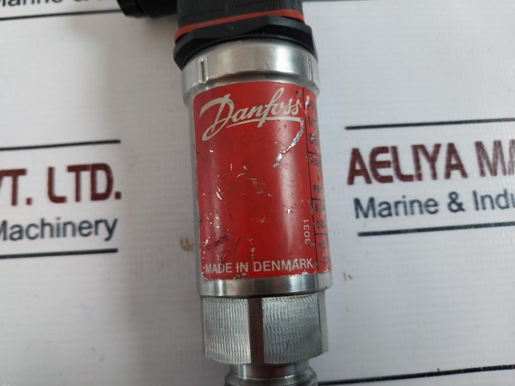 Danfoss Mbs 33-1811-1Ab08 Pressure Transmitter 060G3010 10/30Vdc