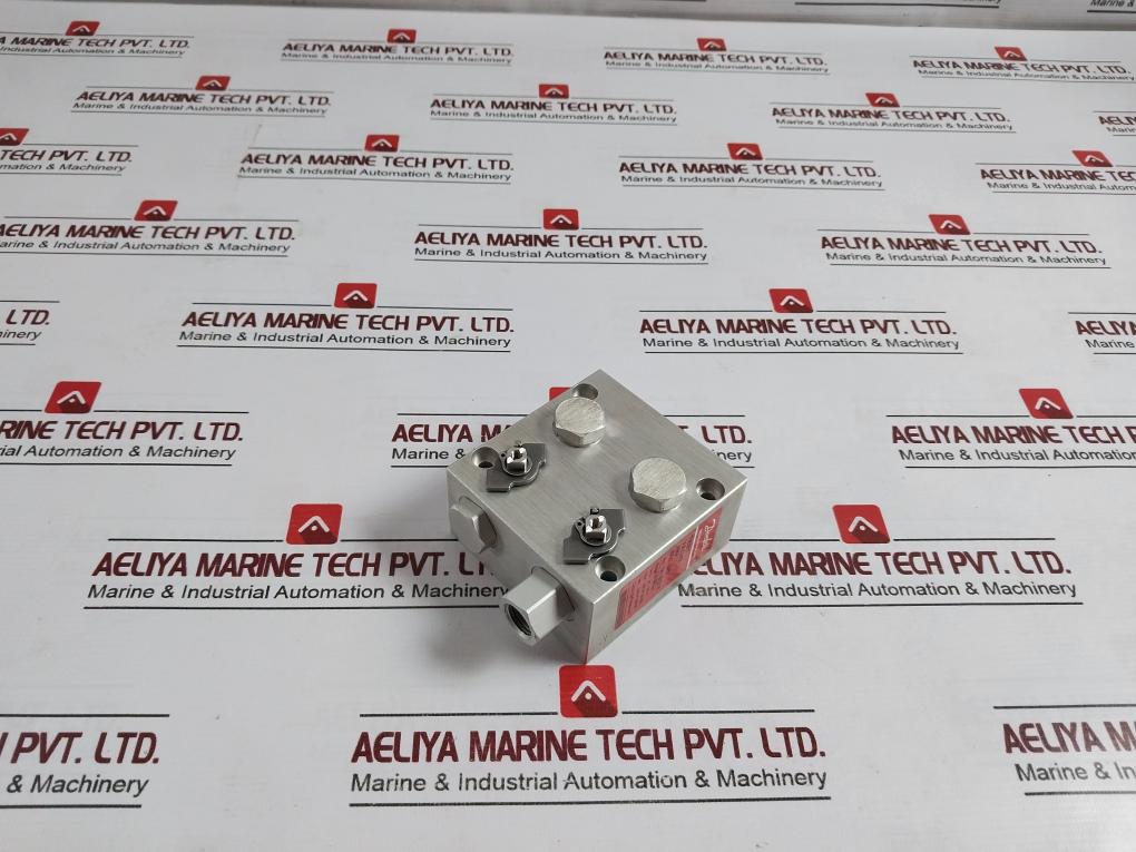 Danfoss Mbv 5000-2201 Input Output Test Valve 061B7018 0-180 Bar