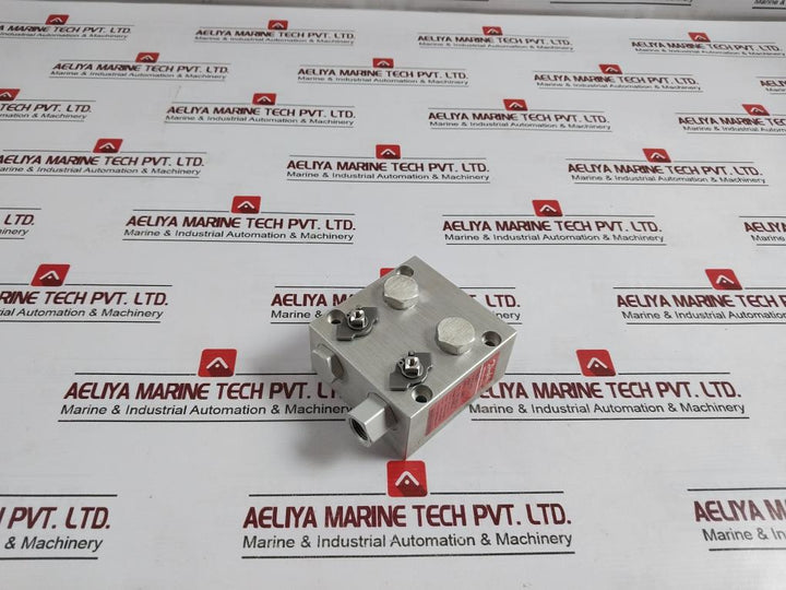 Danfoss Mbv 5000-2201 Input Output Test Valve 061B7018 0-180 Bar