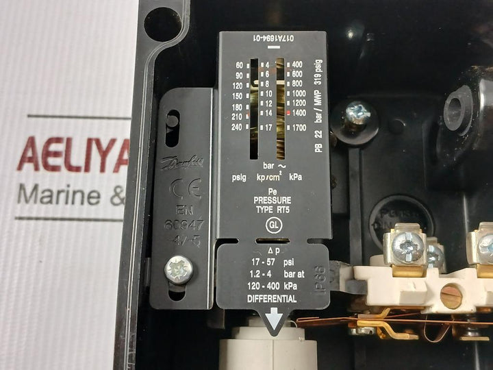 Danfoss Mechanical Pressure Switch 4–17 Bar Rt5