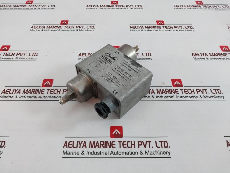 Danfoss Mp Differential Pressure Control 0.3-4.0 Bar 250V Ac