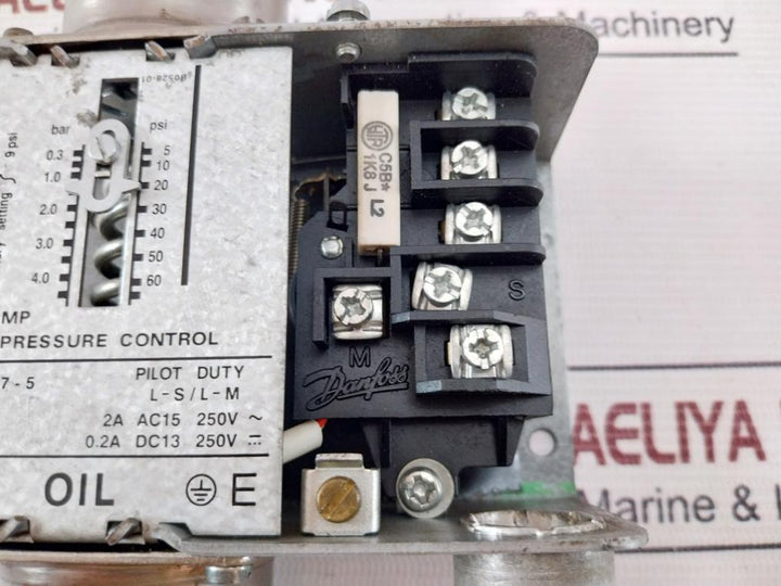 Danfoss Mp Differential Pressure Control 060B0170 0.3-4.0 Bar 5-60 Psi