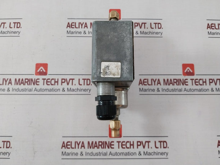 Danfoss Mp Differential Pressure Control 060B0170 0.3-4.0 Bar 5-60 Psi