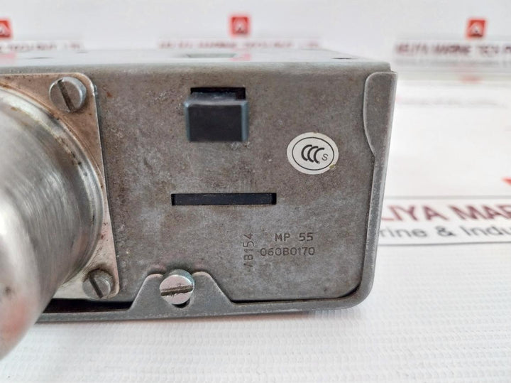 Danfoss Mp Differential Pressure Control 060B0170 0.3-4.0 Bar 5-60 Psi