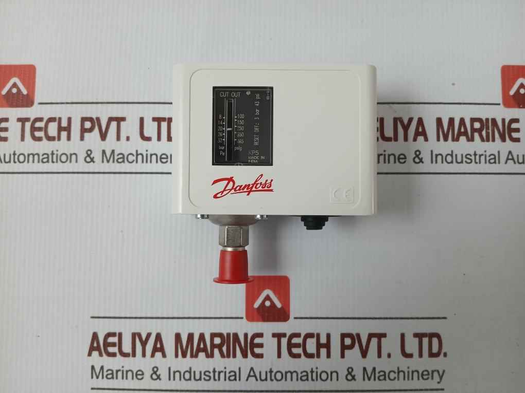 Danfoss Pressure Switch Ip30 3 Bar 43 Psi 060-117391 Kp5