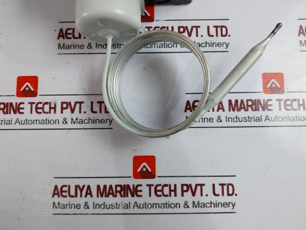 Danfoss Rt101 Thermostat 017-500366 Temperature Range 25-90C