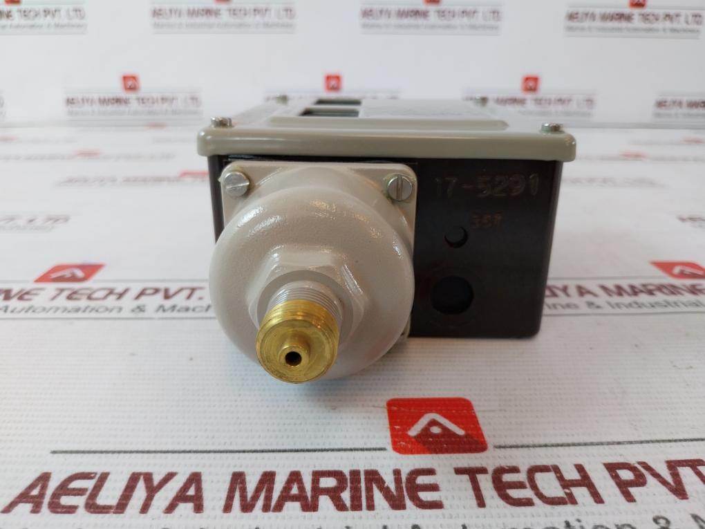 Danfoss Rt 110 Pressure Switch En 60947-4/-5 3-40 Psig